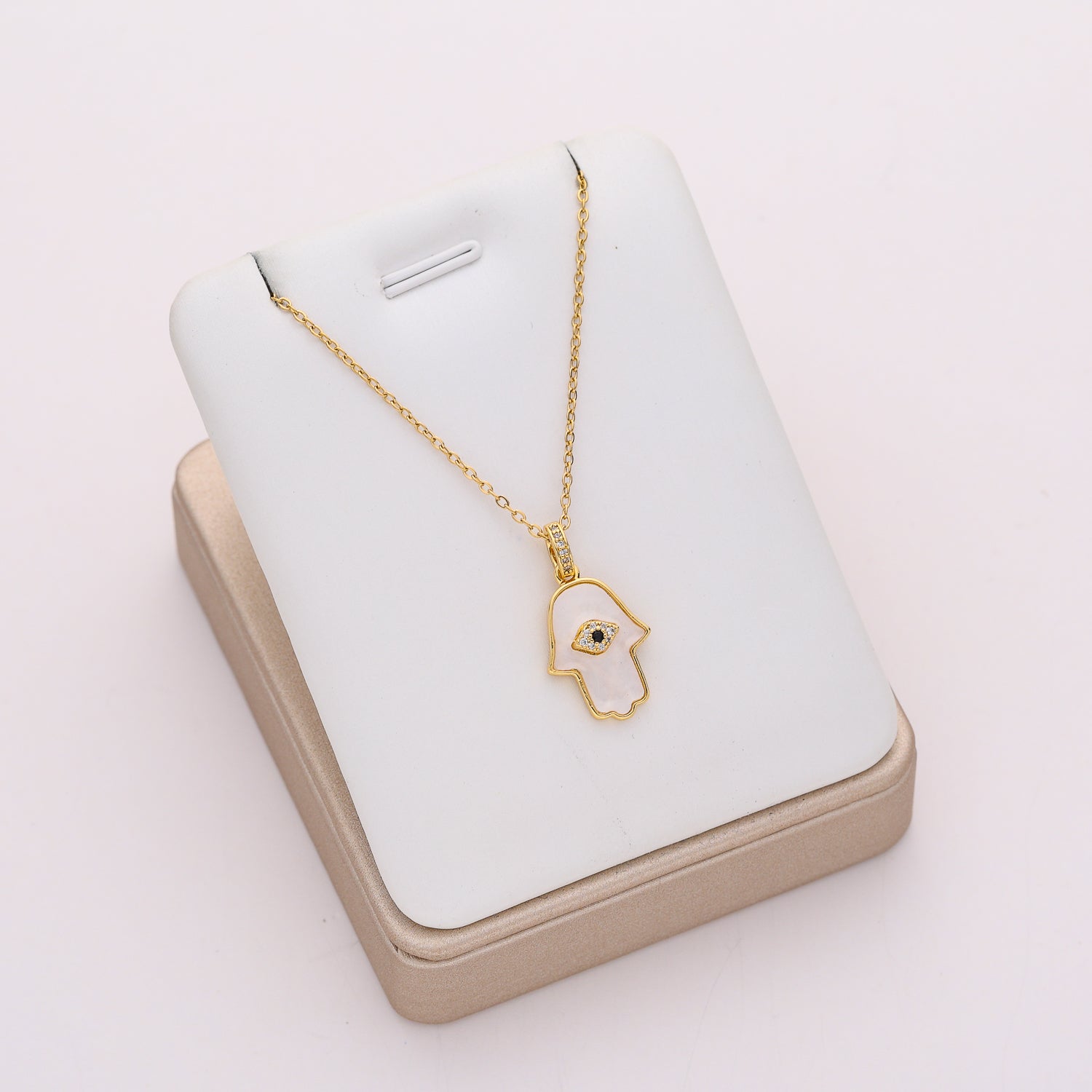 16" CAD DELGADA DIJE MANITA MADRE PERLA / OJITO