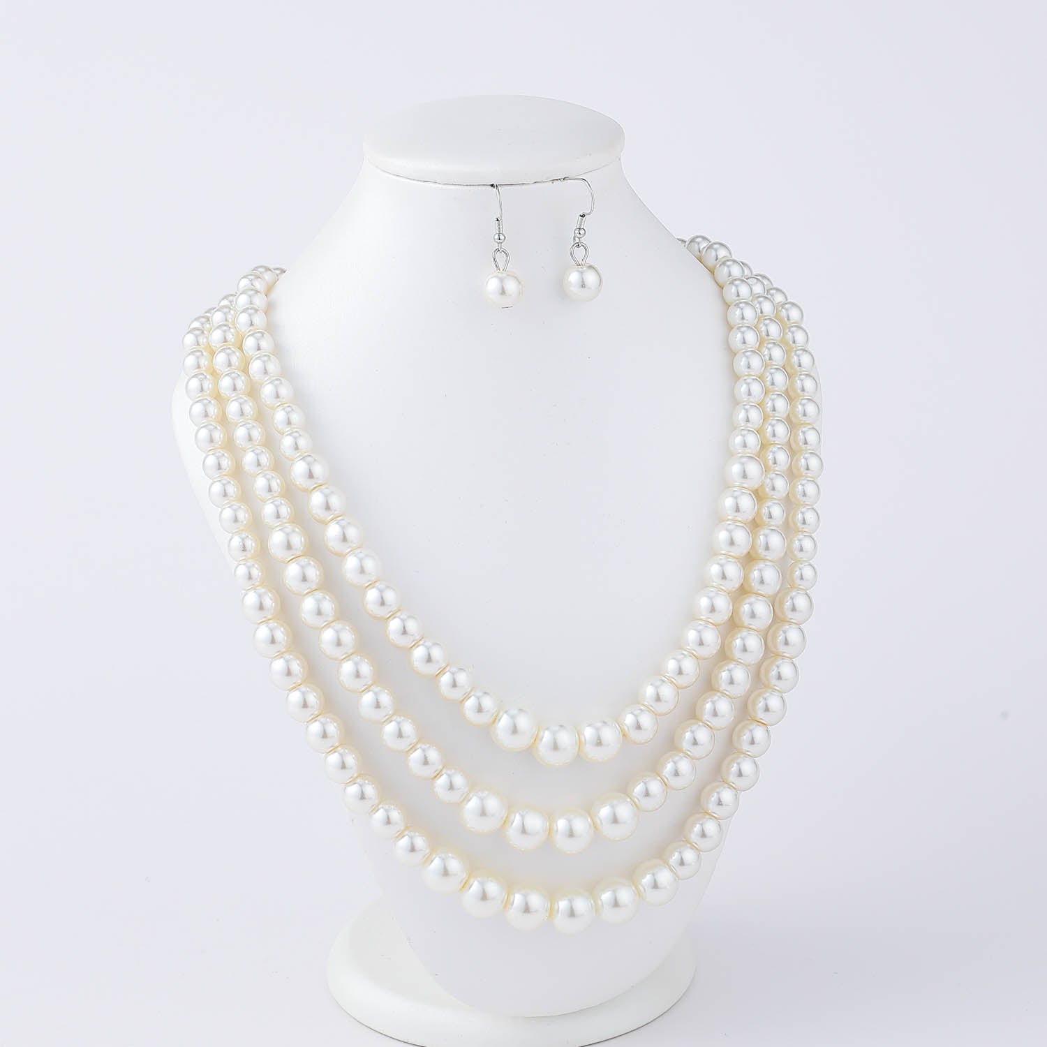 16" 3 LINEAS PERLAS MEDIANAS EN CASCADA / PLATA