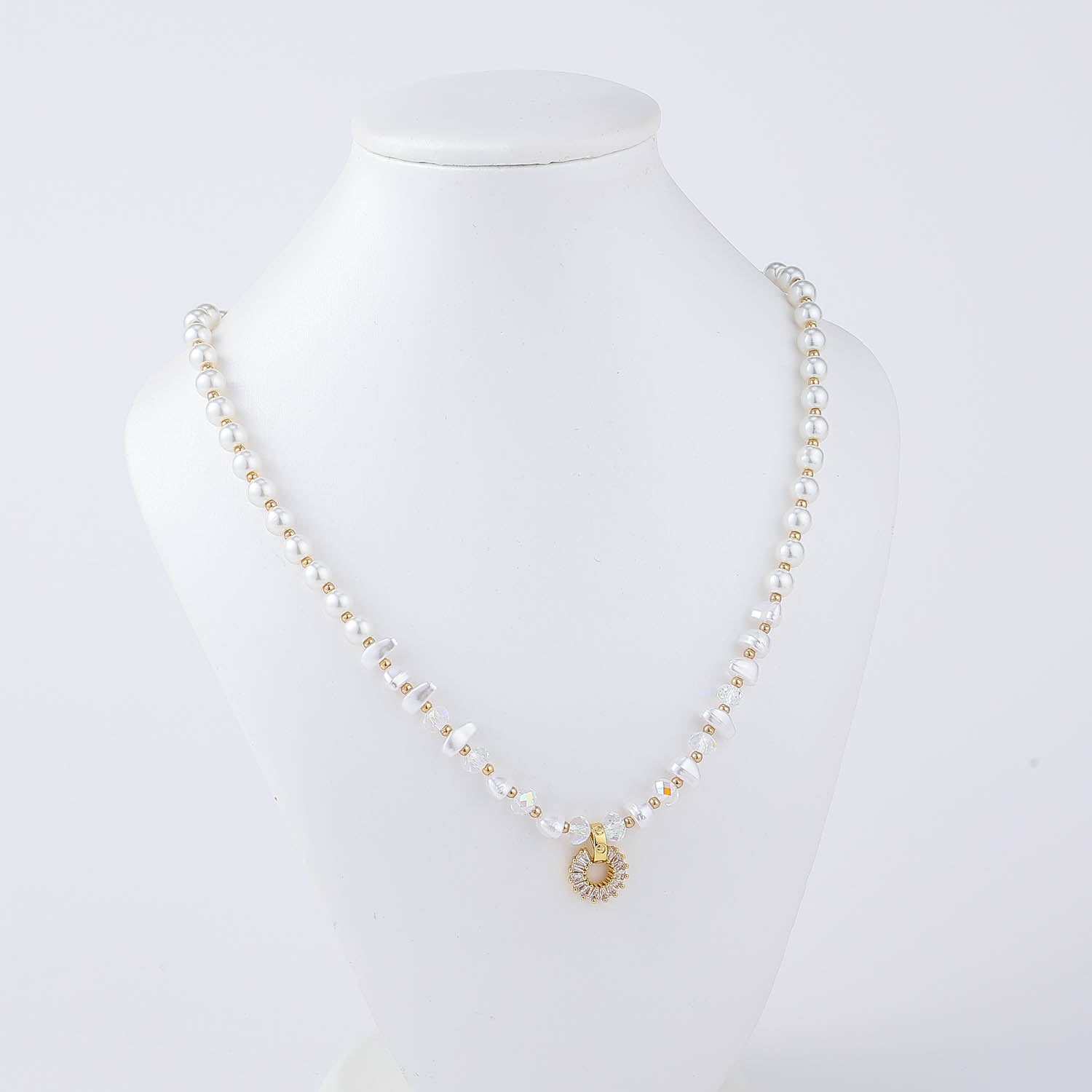 16 "COLLAR PERLAS Y PIEDRAS NATURALES / CRISTAL / CUELGA ARITO CRISTAL