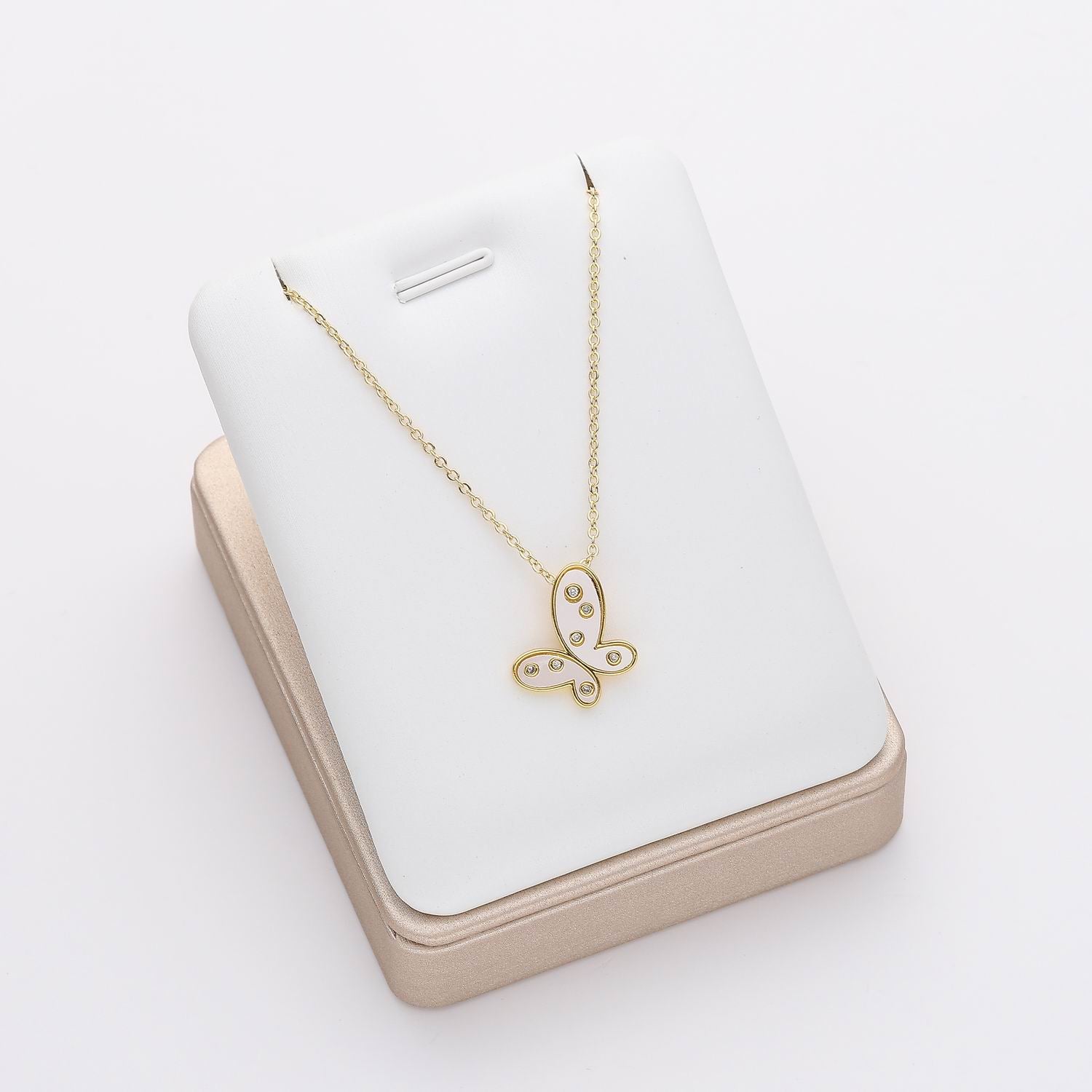 16" CAD DEL DIJE MARIPOSA APERLADA CRISTAL / DORADO