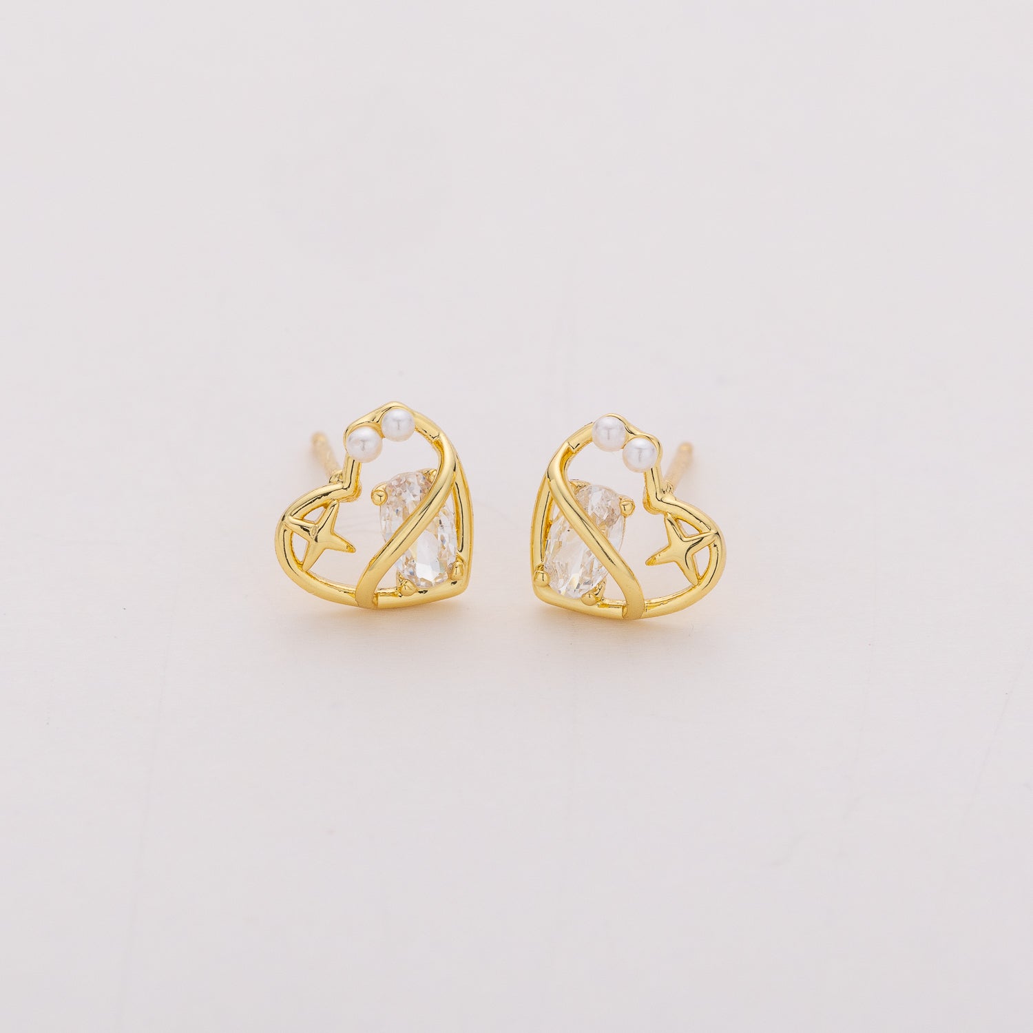 broquel perfil corazon / cristal y perlitas / dorado