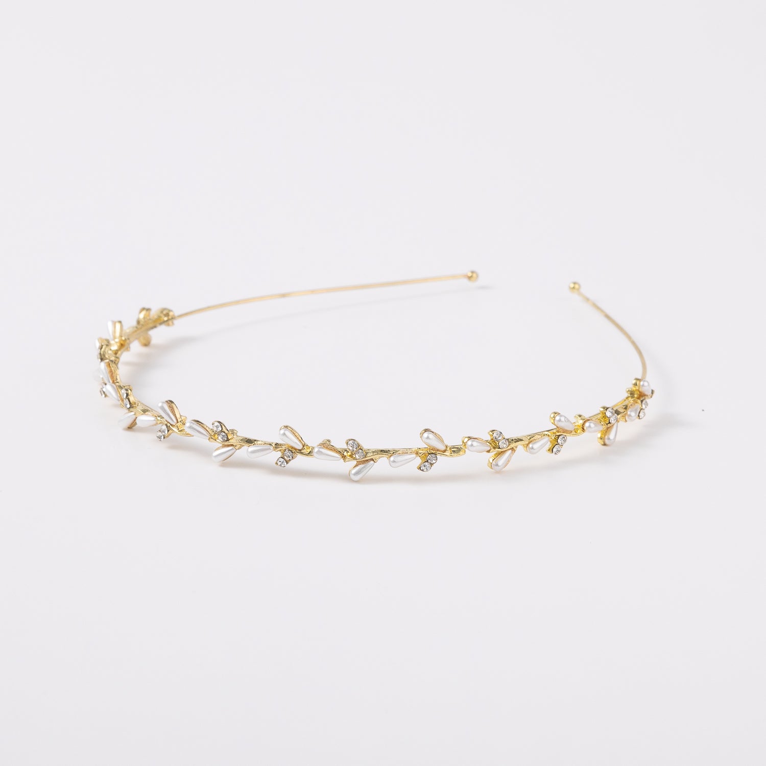 DIADEMA METALICA DELGADA / PERLAS EN GOTA / DORADO