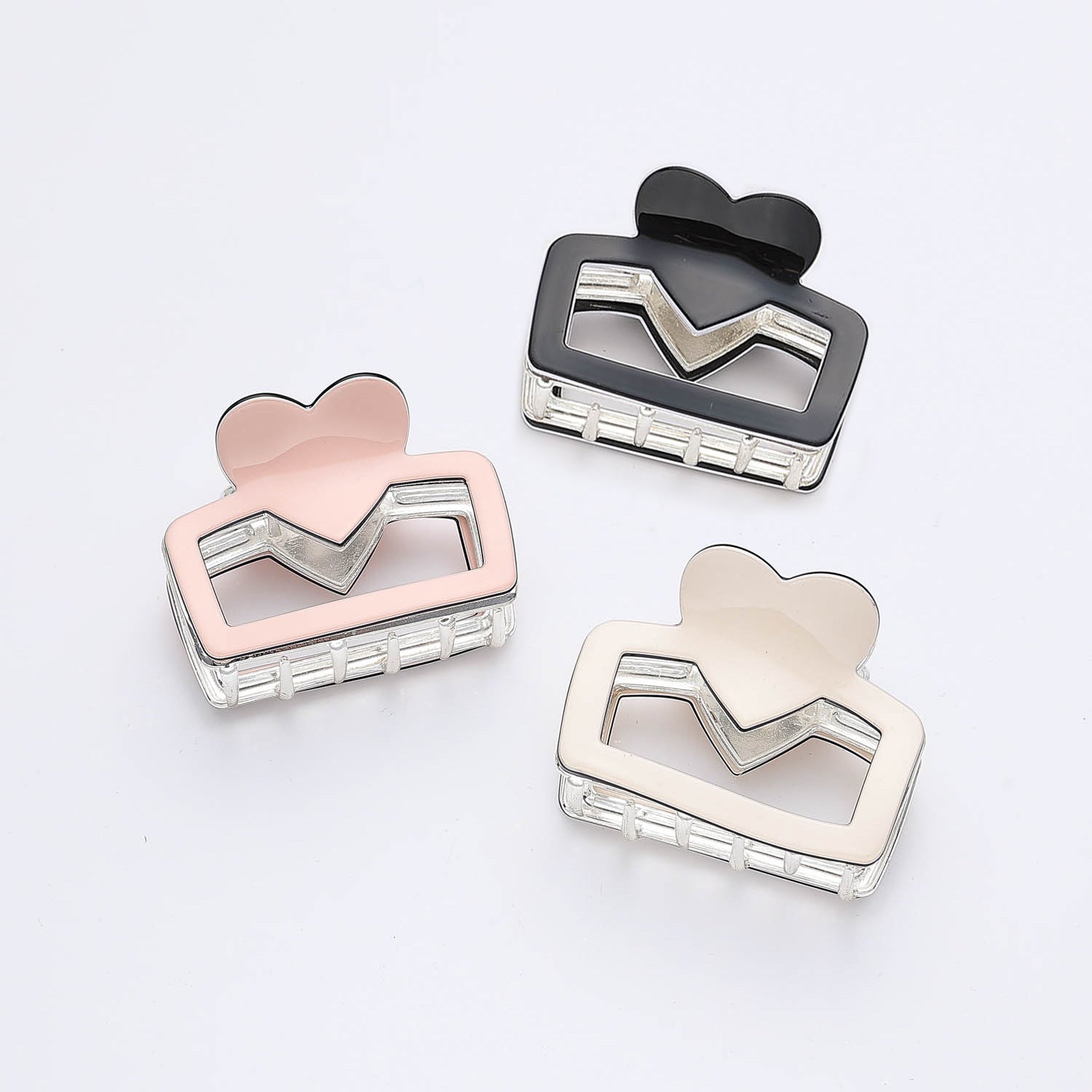 PINZA MED METALICA RECTANGULO CORAZON ESMALTE PLATA