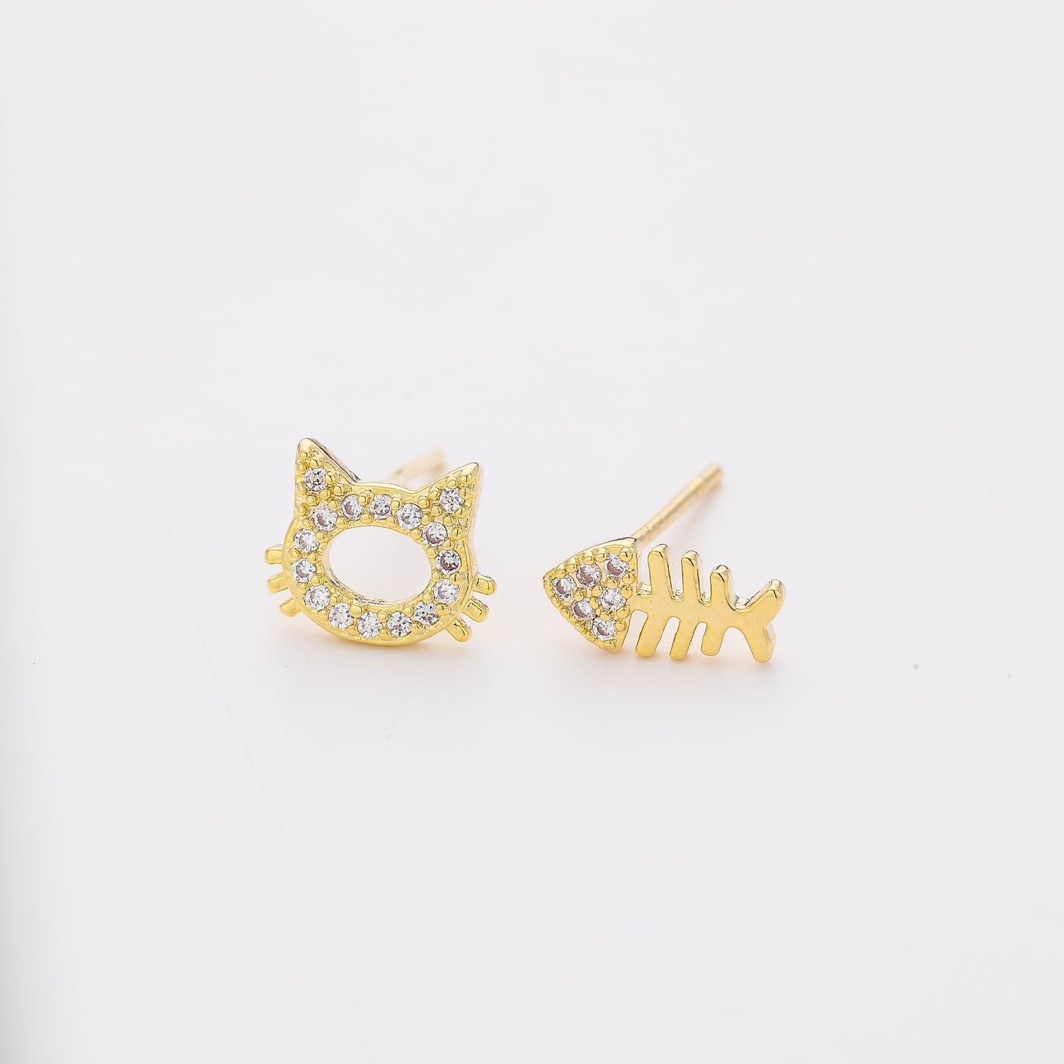 BROQUEL / DESIGUAL / GATO / PEZ / CRISTAL / DORADO