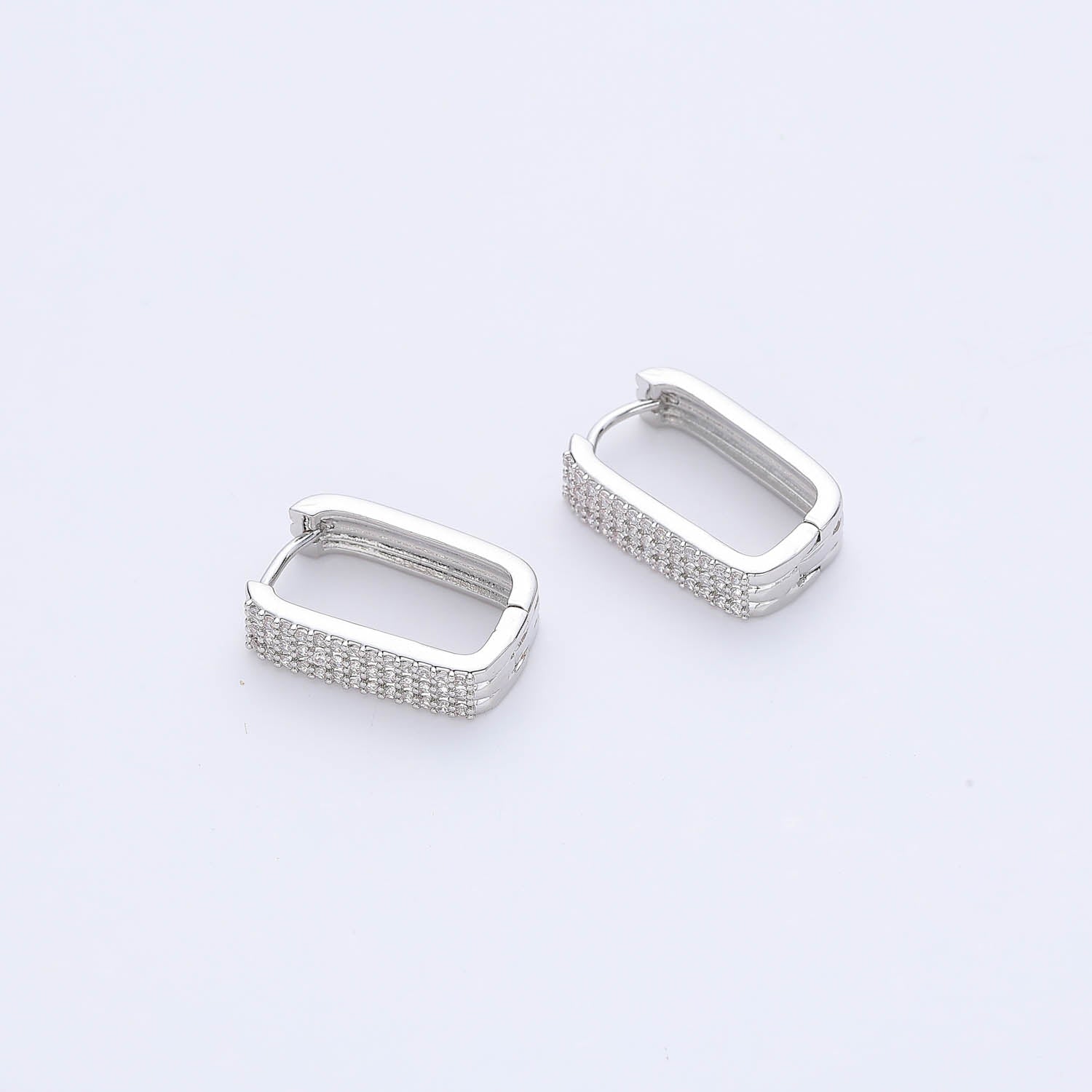 HUGGIE RECTANGULAR MEDIANA 3 LINEAS CRISTAL