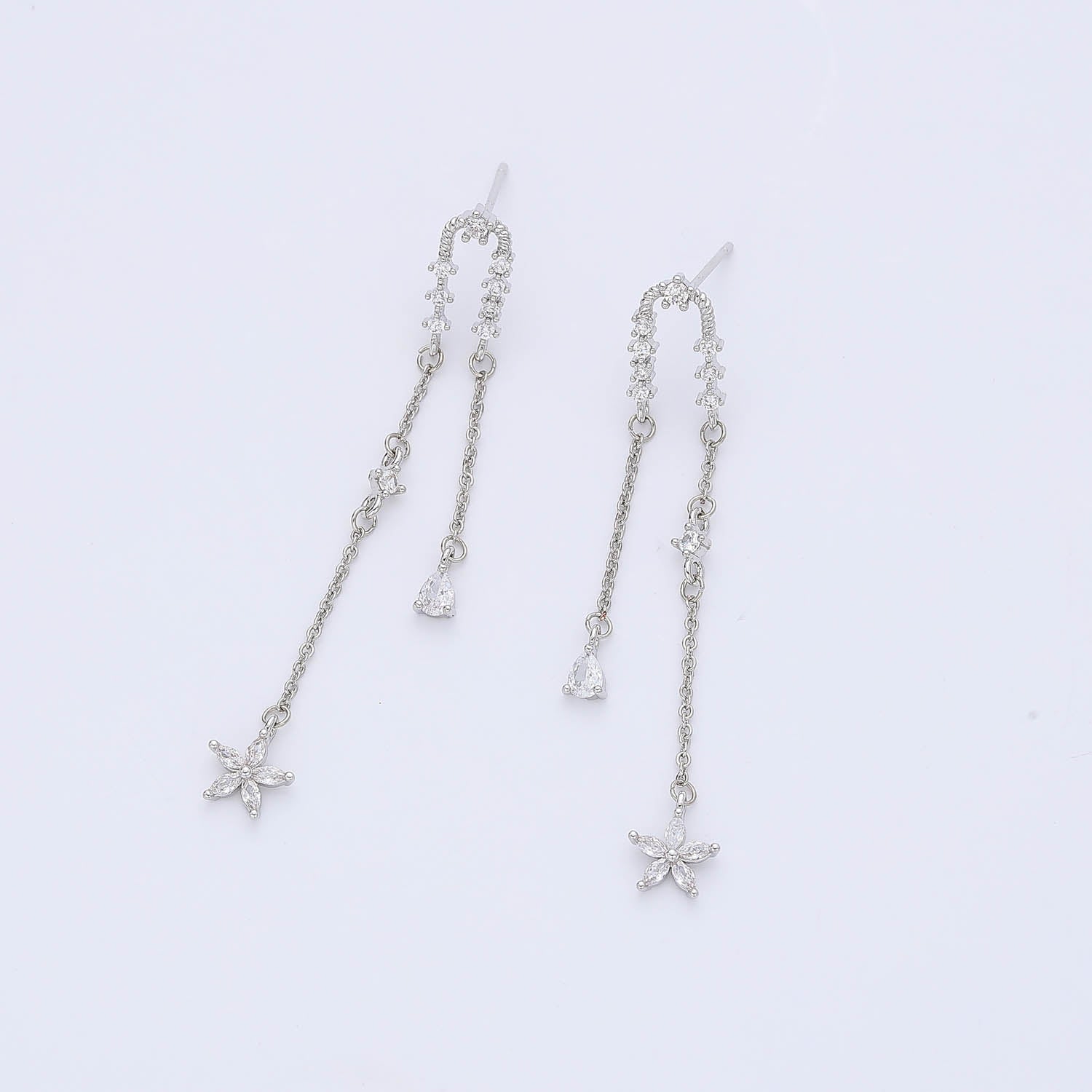 LARGO / 2 CAD DELGADAS PUNTA ESTRELLA Y GOTA CRISTAL MED