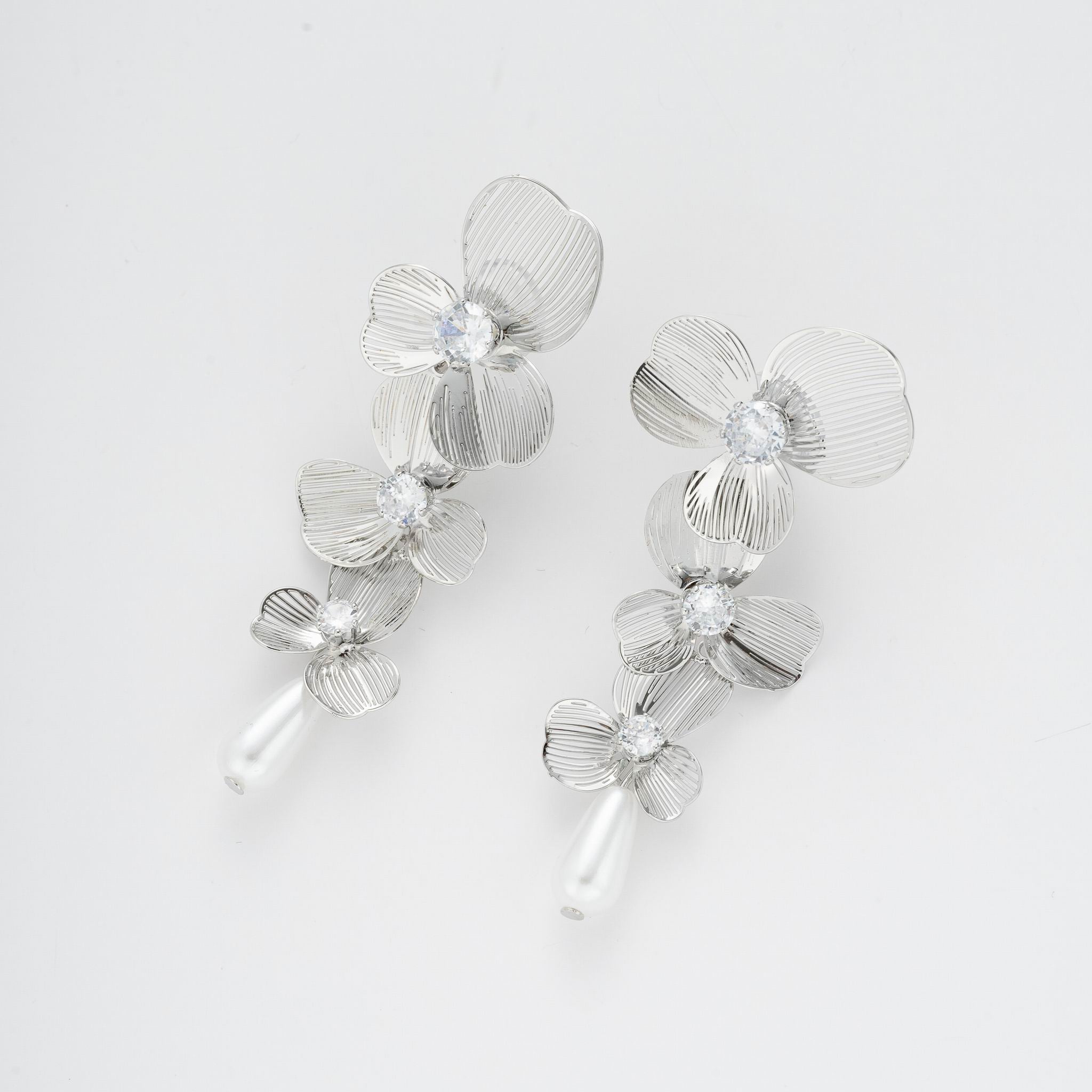 AV003/004