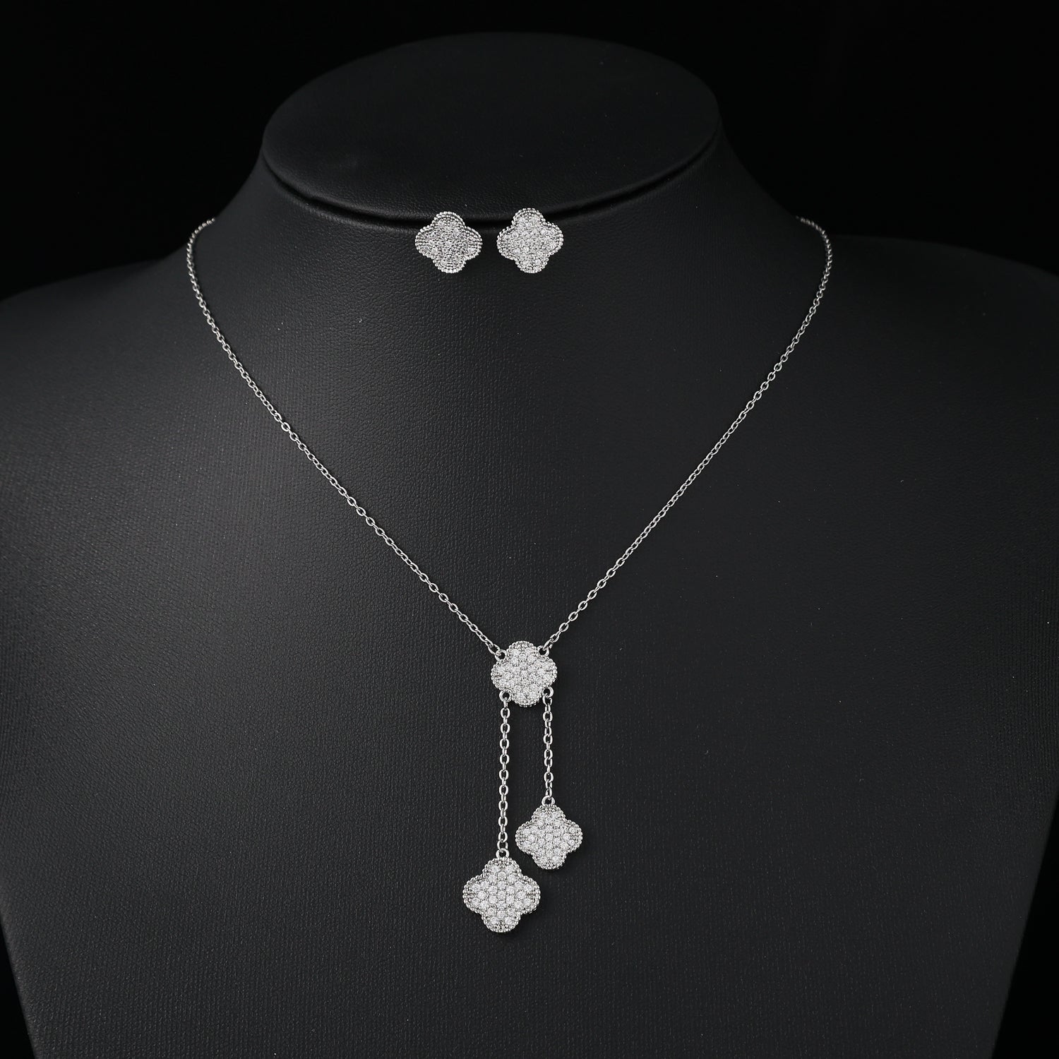coll y are /cad del / une flor van / cuelgan 2 flores cristal / arete flor / plata
