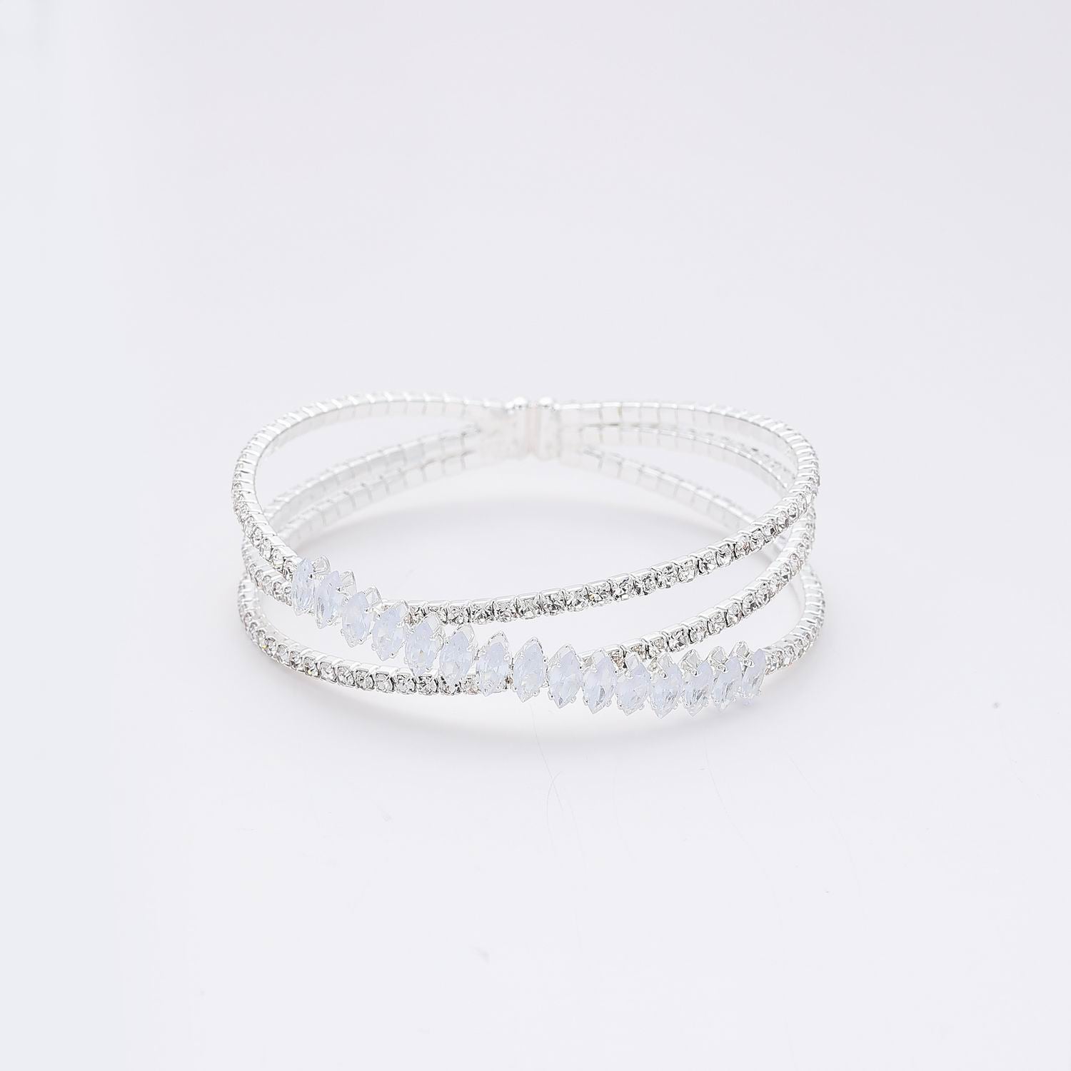 BRASALETE MED 3 LINEAS CRISTAL CRUZADAS / PLATA