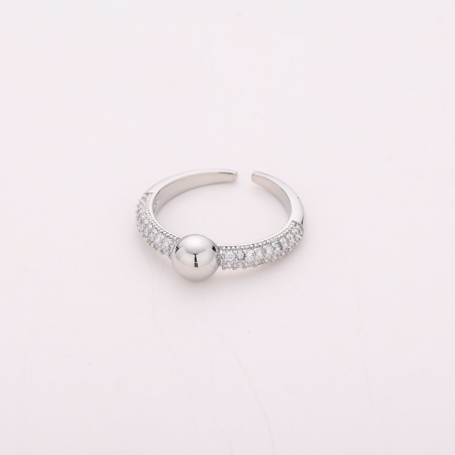 argolla med redondeada cristal tupido / bola mediana plata / plata