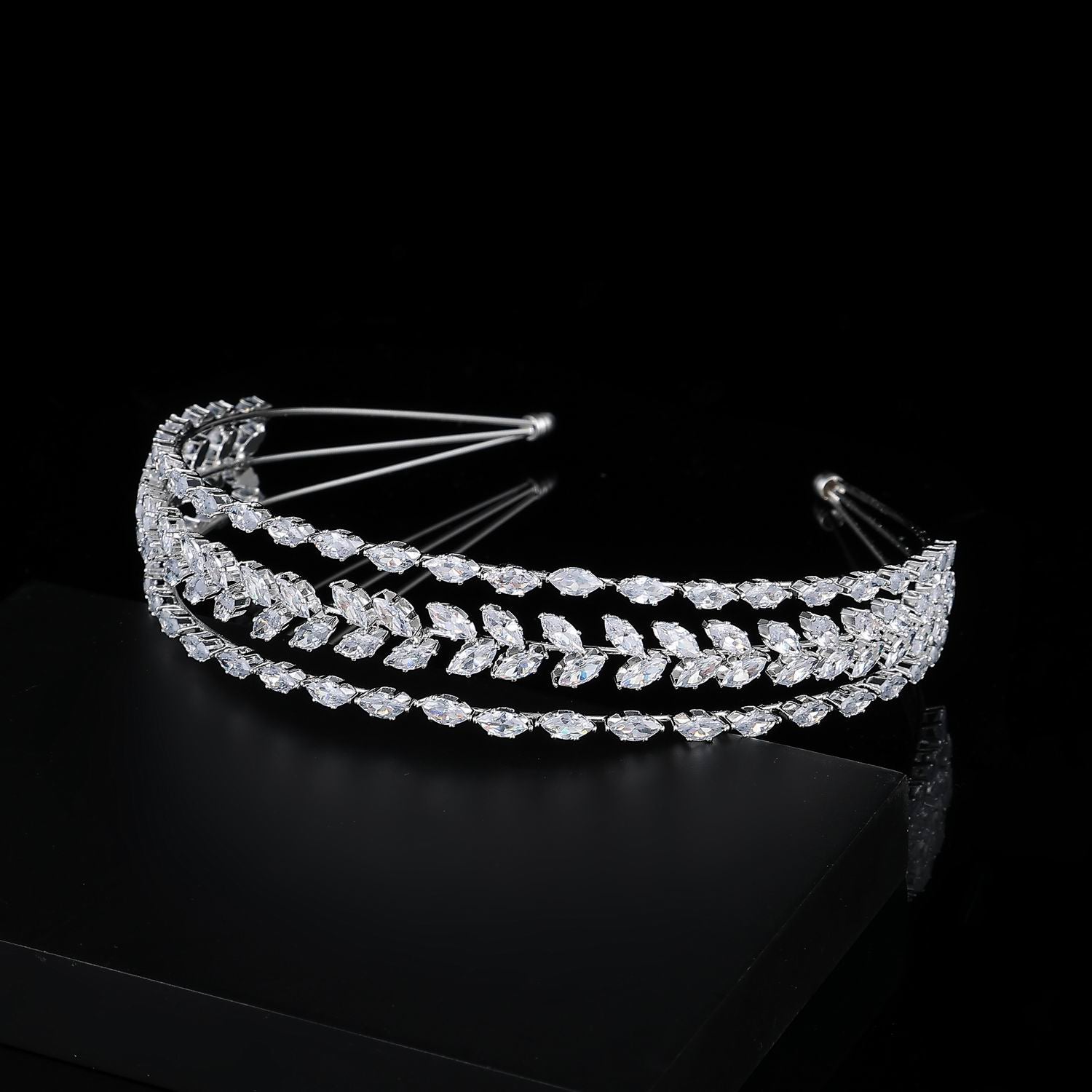 TIARA EN DIADEMA 3 LINEAS MARQUISES / PLATA