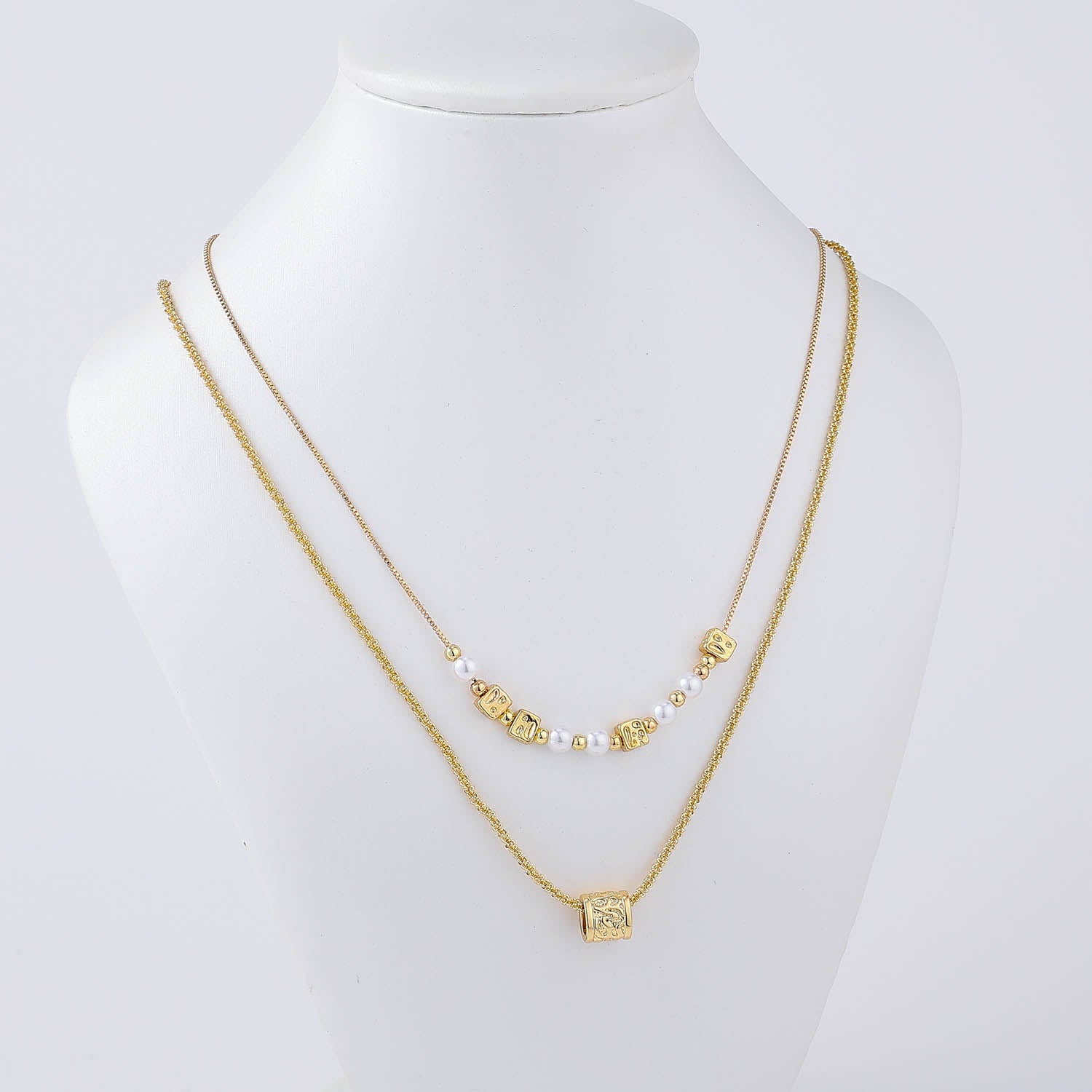 18" 2 CAD DEL /PERLAS Y DIJES AMORFOS / DIJE CUBO AMARTILLADO / DORADO