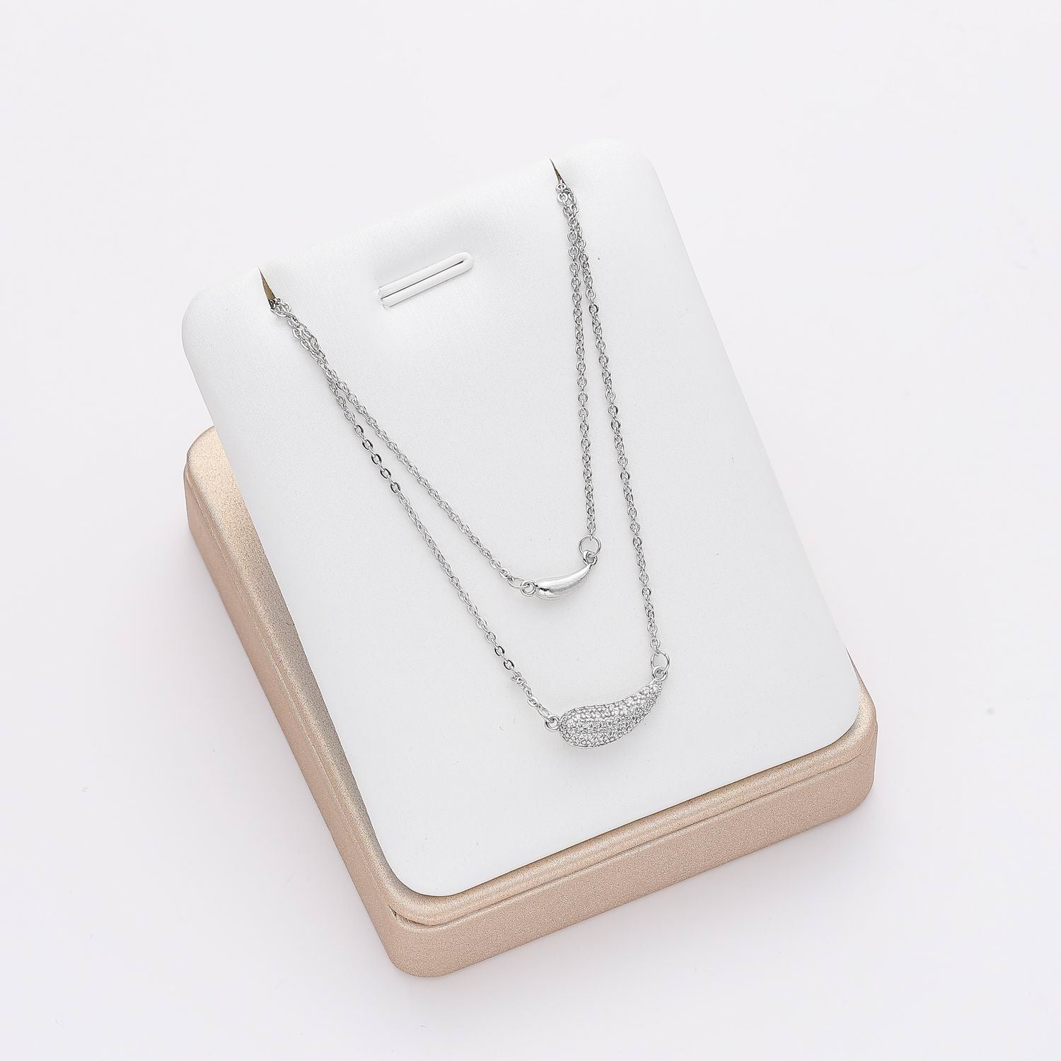 18" 2 CAD DEL DIJE GOTA ALARGADA CRISTAL