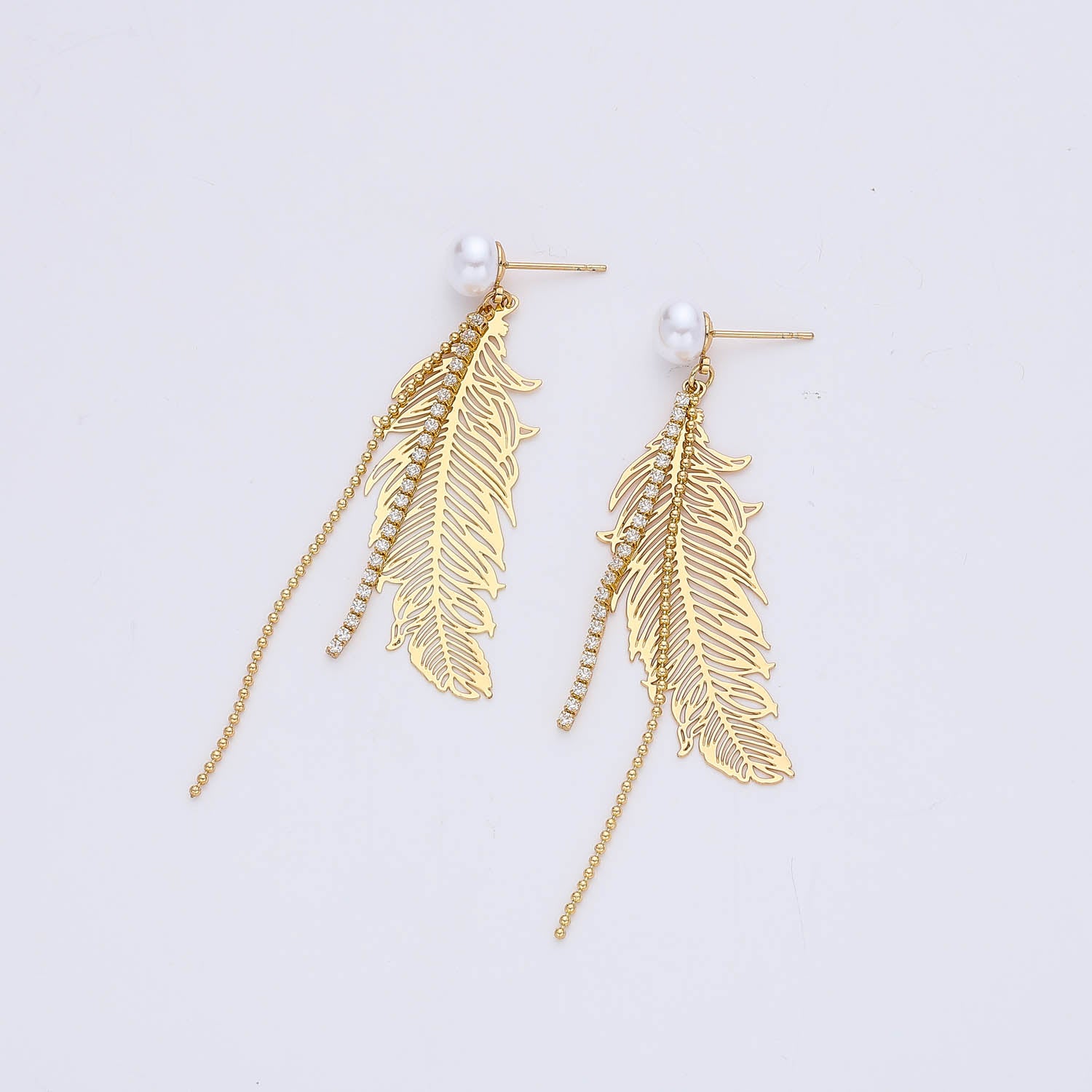 LARGOS/ BROQUEL PERLA CUELGA HIJA ACANALADA DORADO