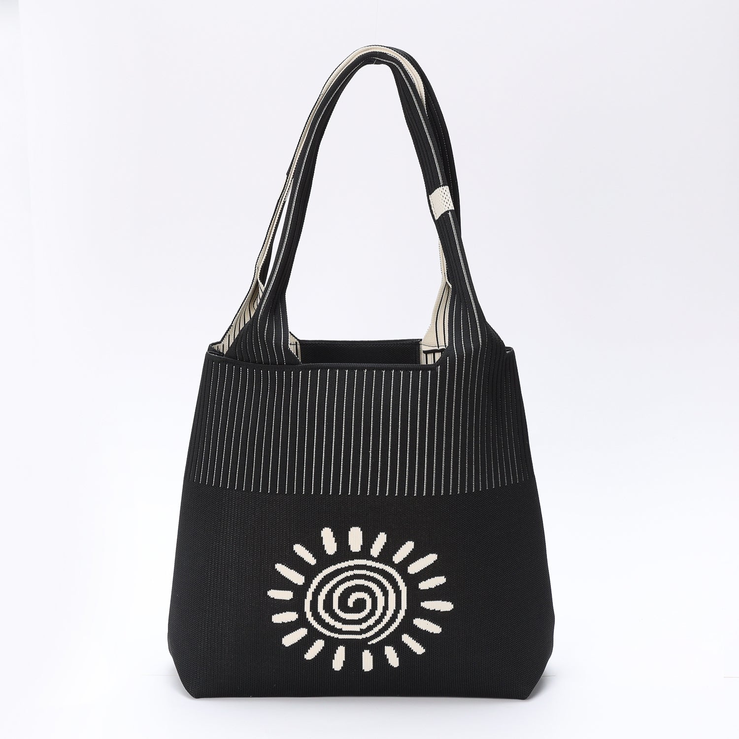 TOTE TEJIDA GRANDE /GRUESA / LINEAS DELGADAS/ LOGO SOLEY / NEGRO