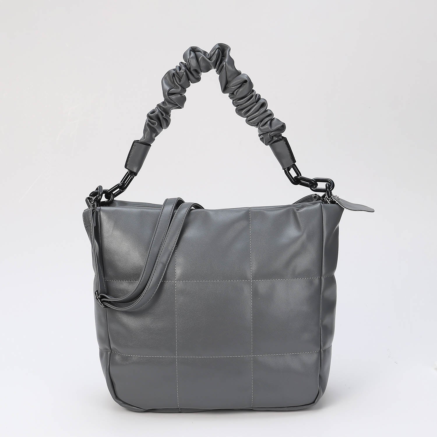 TOTE / SUAVE / CUADRADA / PIU PESPUNTE EN CUADROS /ASA CADENA
