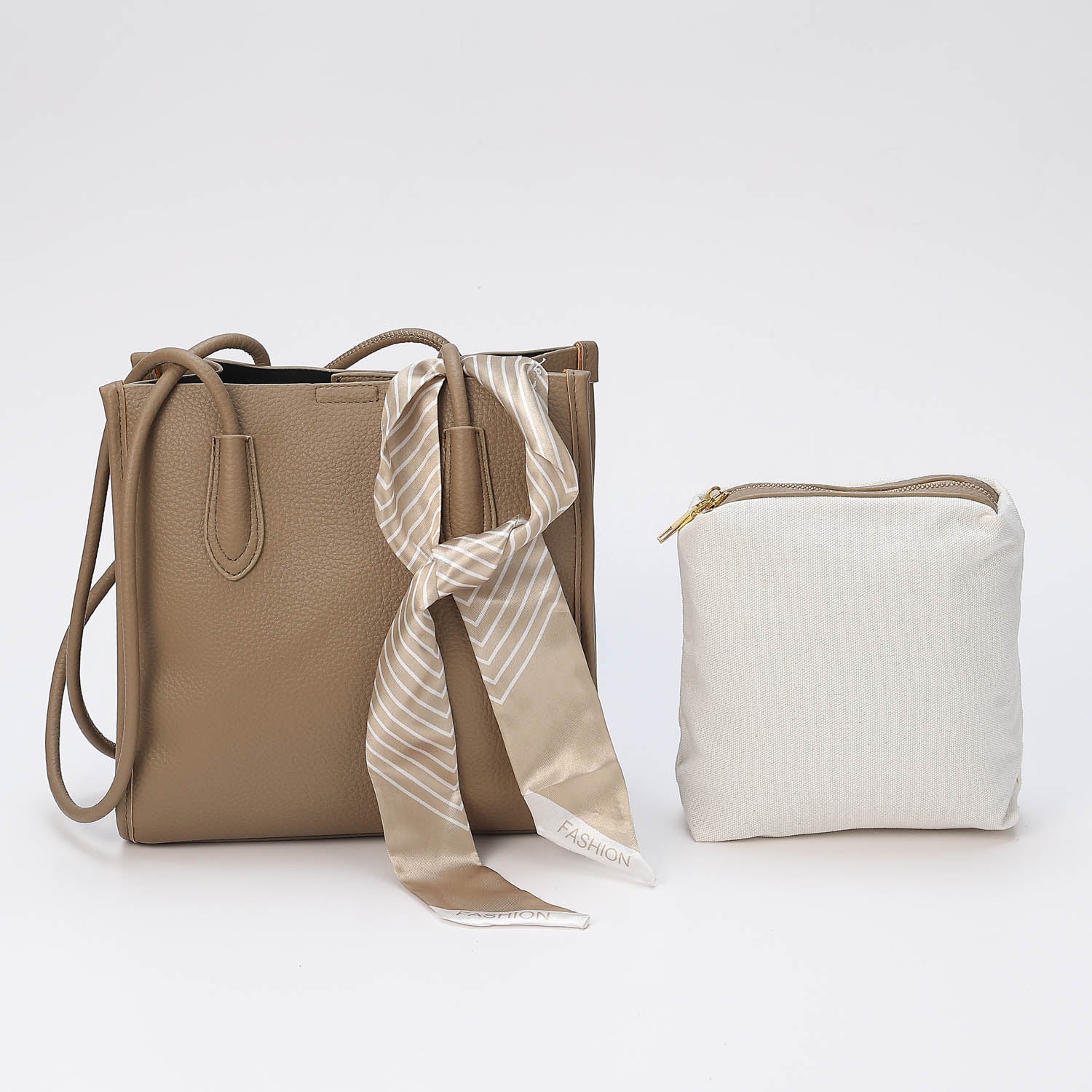 TOTE / SUAVE CHICA / ASAS LARGAS