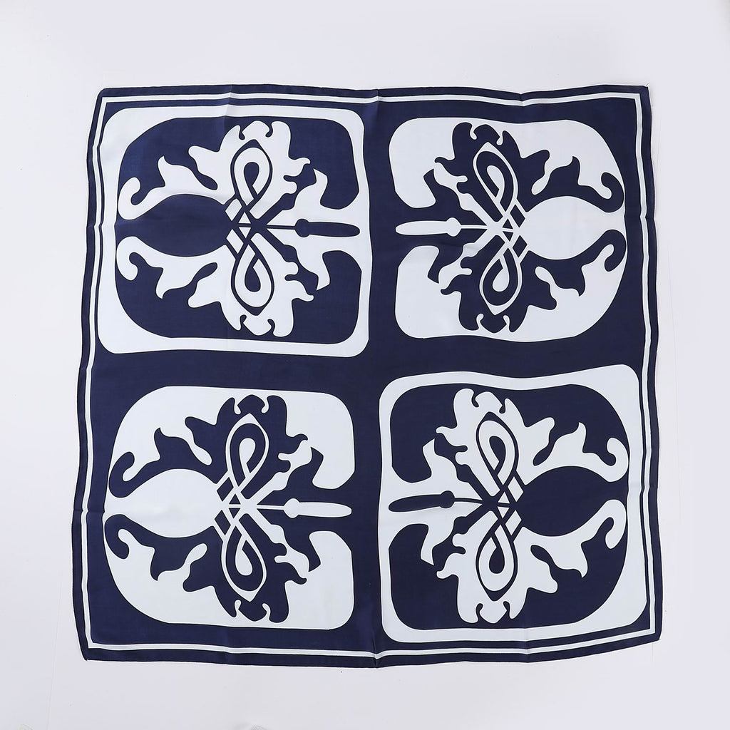 MASCADA GRANDE CUADRADA / 90 X 90 / 4 FIGURAS / FONDO B