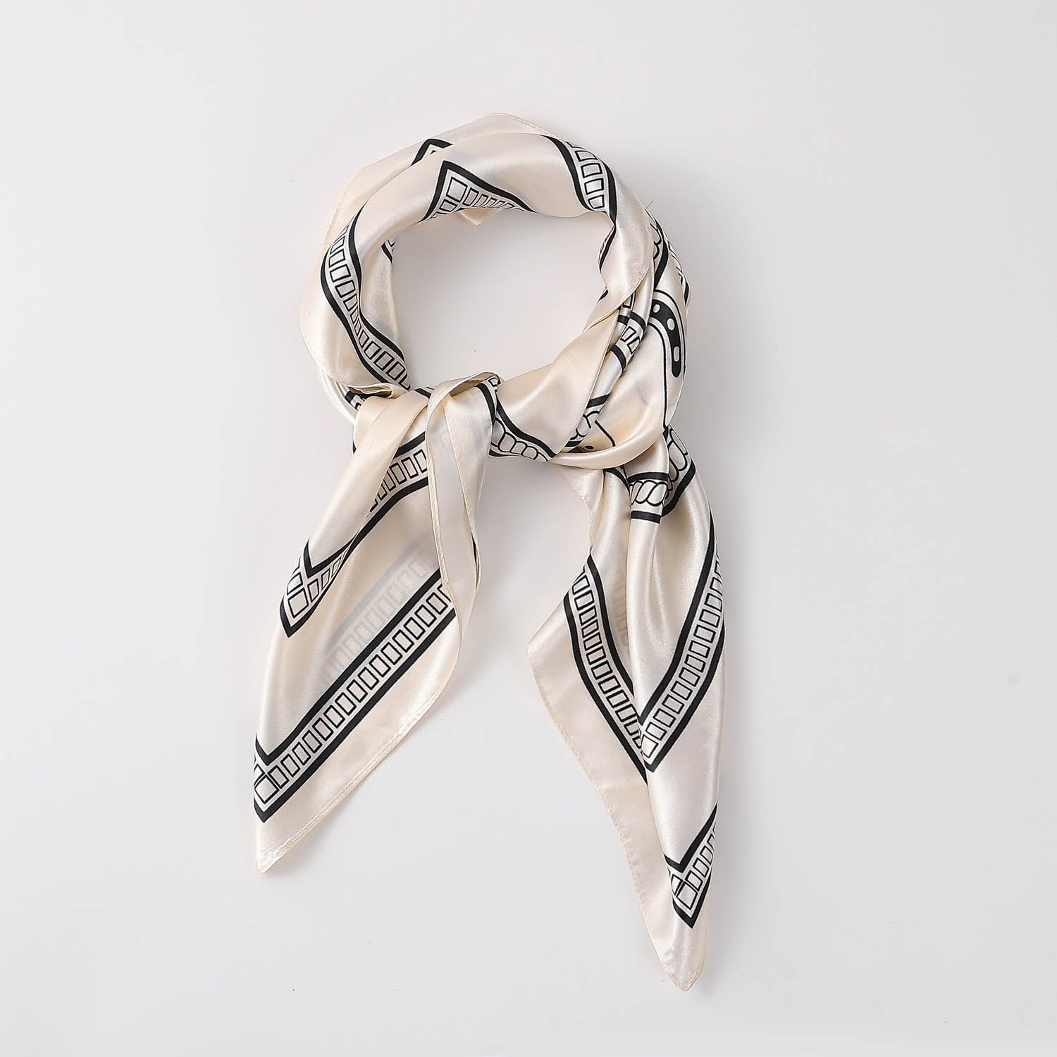 MASCADA GRANDE / BLANCA GRECA CON HERRADURRA GEOMETRICA – My Store