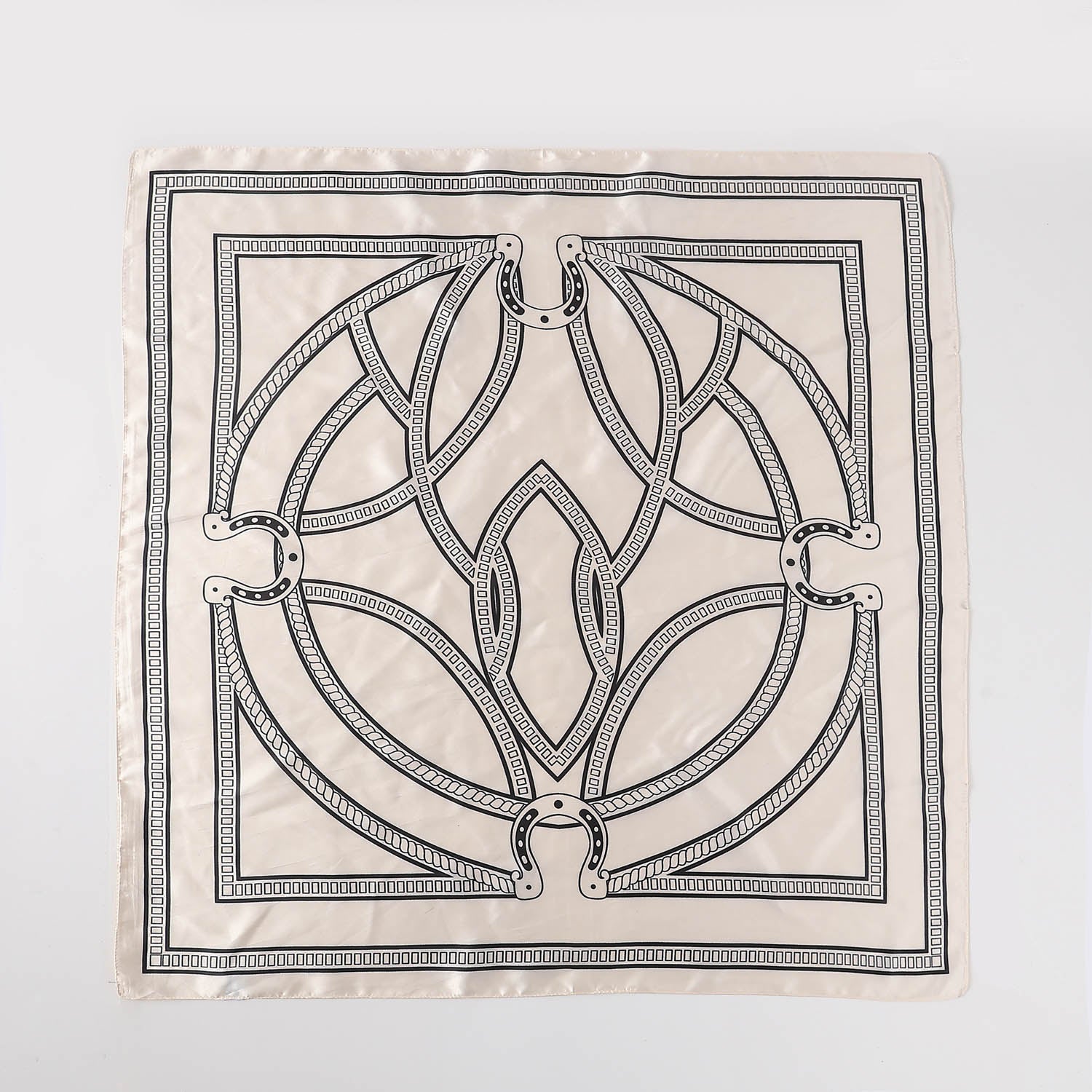 MASCADA GRANDE / BLANCA GRECA CON HERRADURRA GEOMETRICA