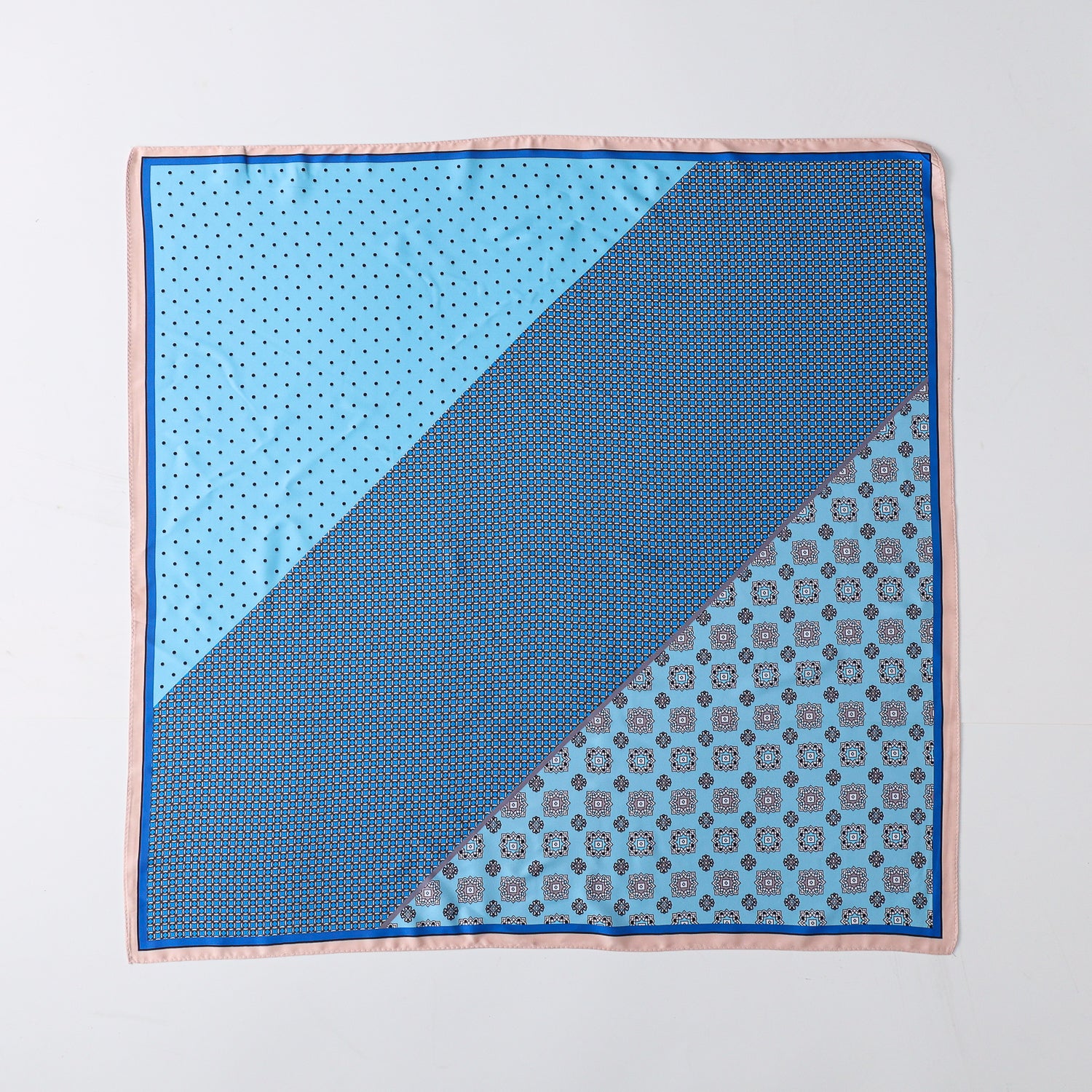 MASCADA /2 VISTAS /70X70 / SECCIONES DIAGONALES / MONOGRAMAS/ PUNTOS /AZUL BEIGE