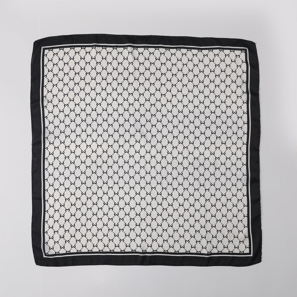 MASCADA / 50 X 50 GRECAS DELGADAS DIAGONALES NEGRAS / FONDO BLANCO