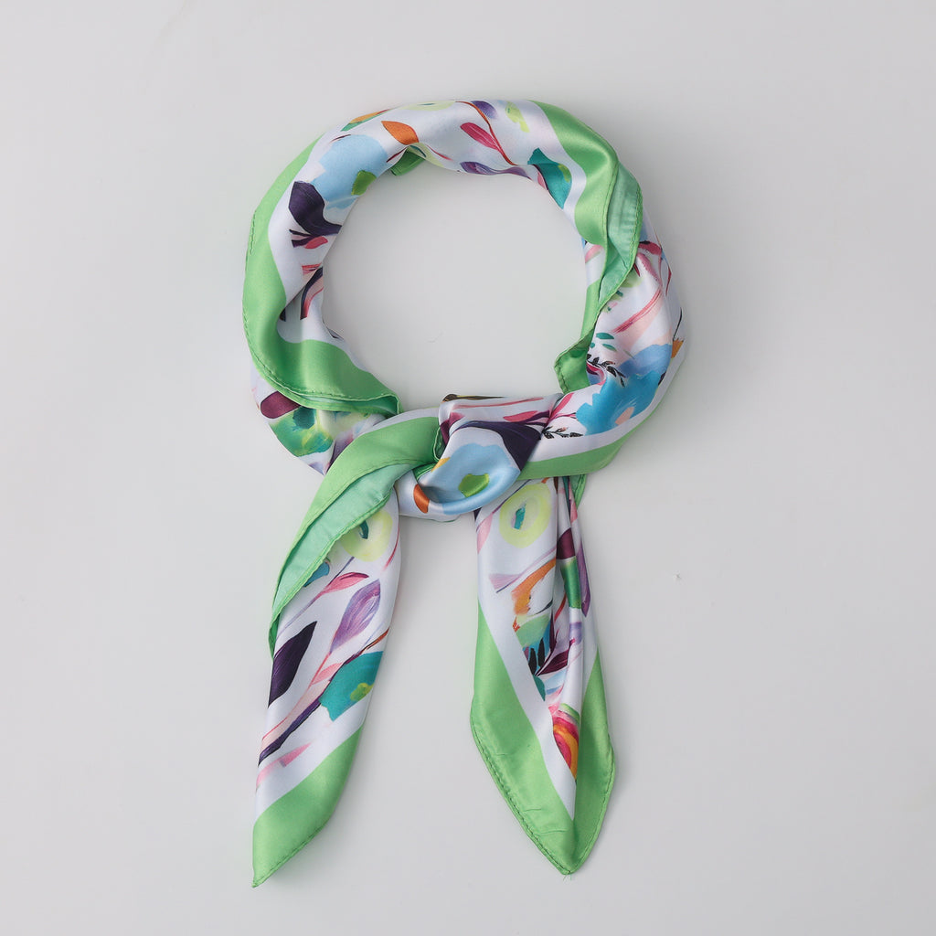 MASCADA 70X70 / RAMOS FLORES MULTICOLOR/ VERDE Y AZUL
