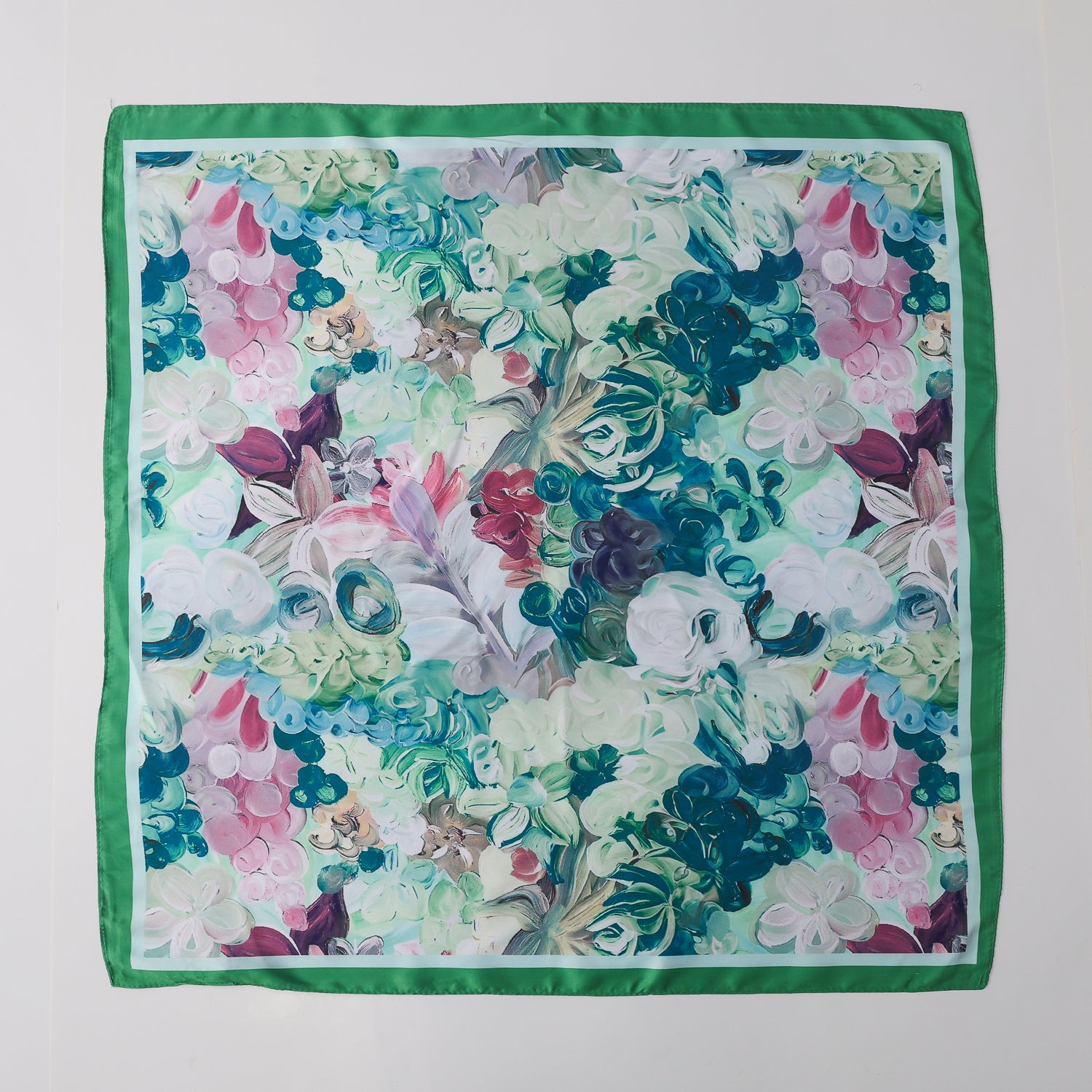 MASCADA 70X70 / FLORES MEDIANAS DIFUMINADAS VERDE ROSA BLANCO