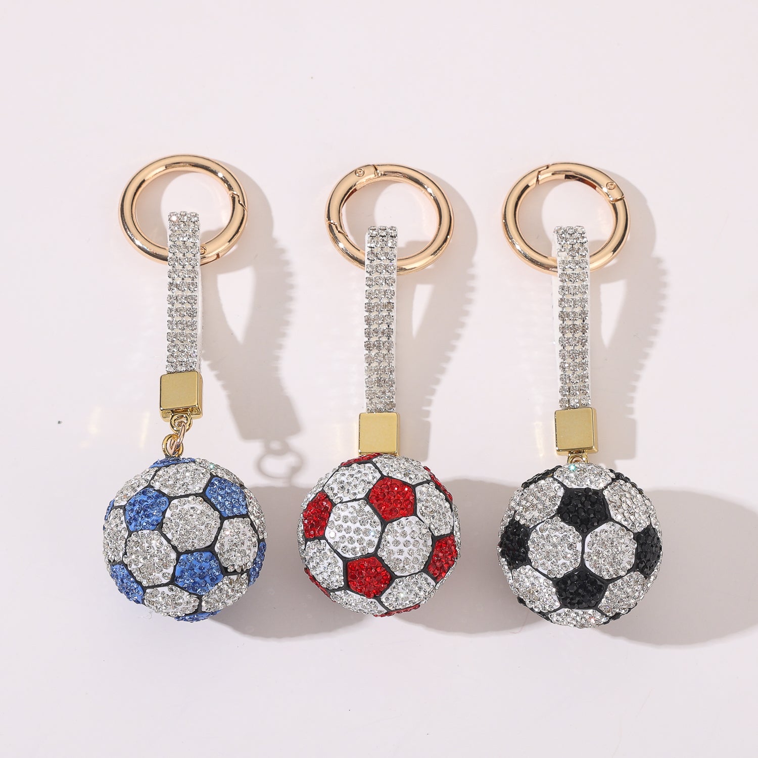 LLAVERO CRISTAL BALON FUTBOL / COLORES