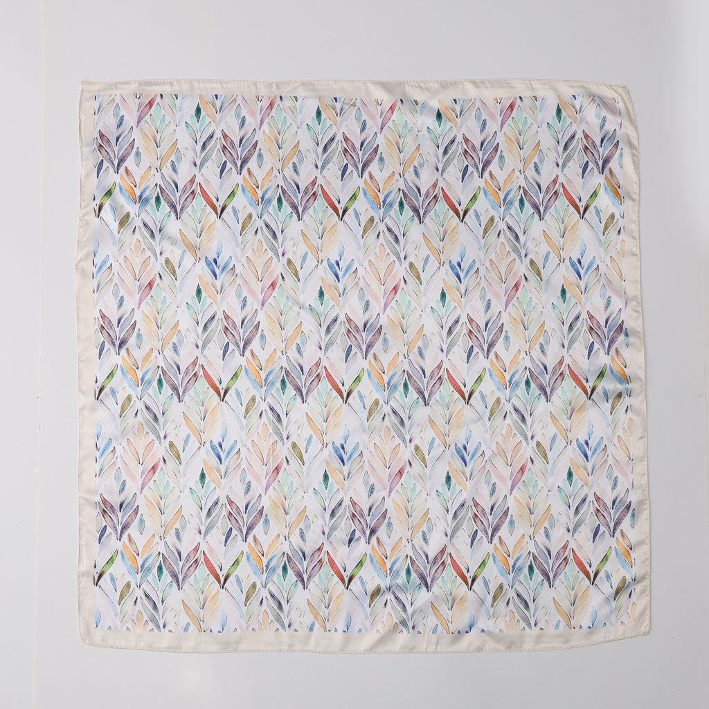 MASCADA 70X70 / HOJAS EN ROMBO / TONOS CLAROS / FONDO BLANCO/ PERFIL HUESO
