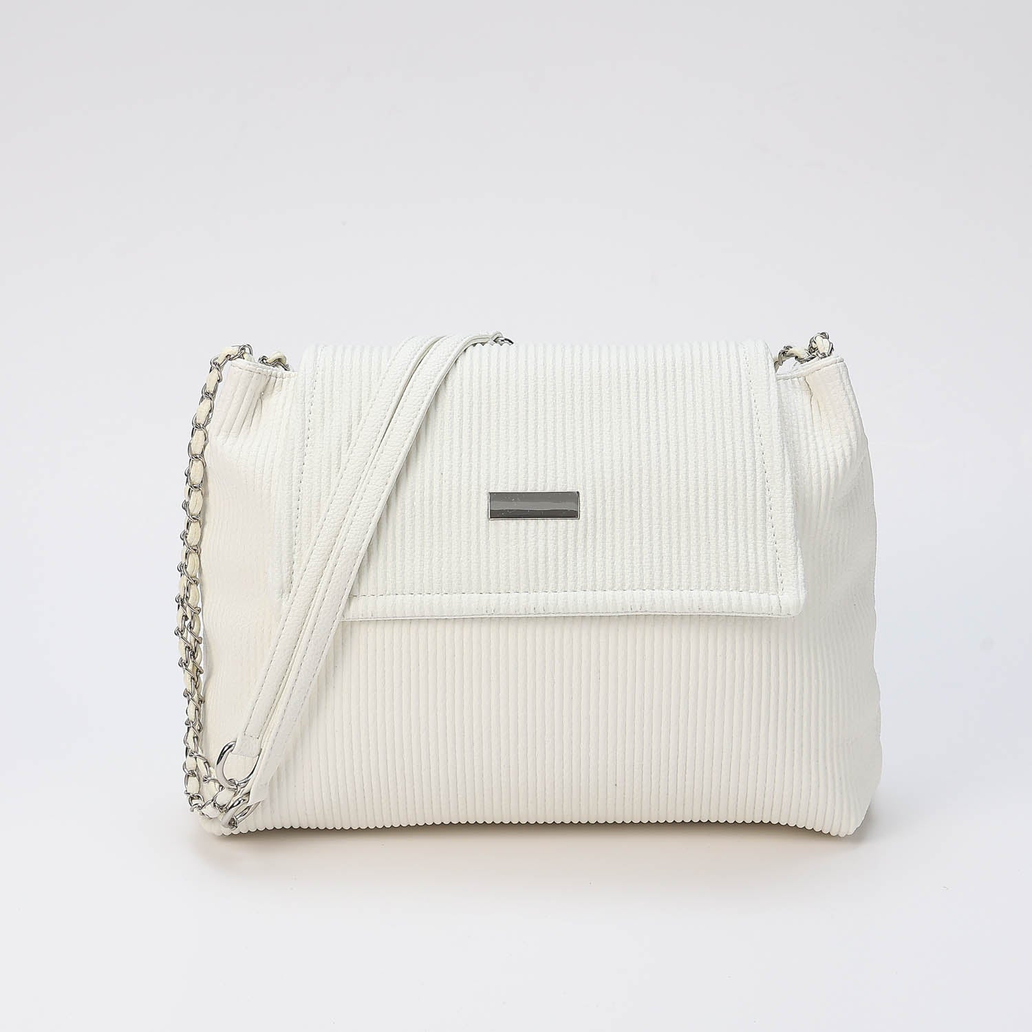 SHOULDER RECTANGULAR MED / PIU EN LINEAS / FLAP / CORREA EN CADENA PIE