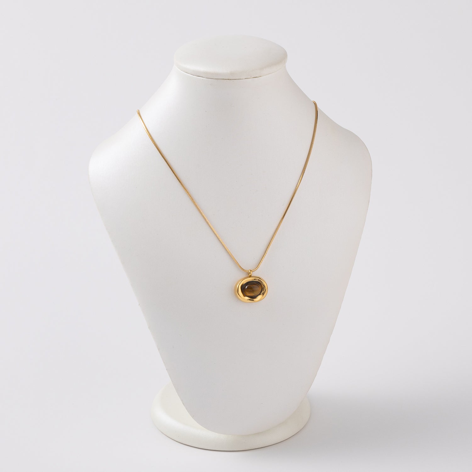 16" cadena style dije circulo amorfo  piedra natural café / dorado