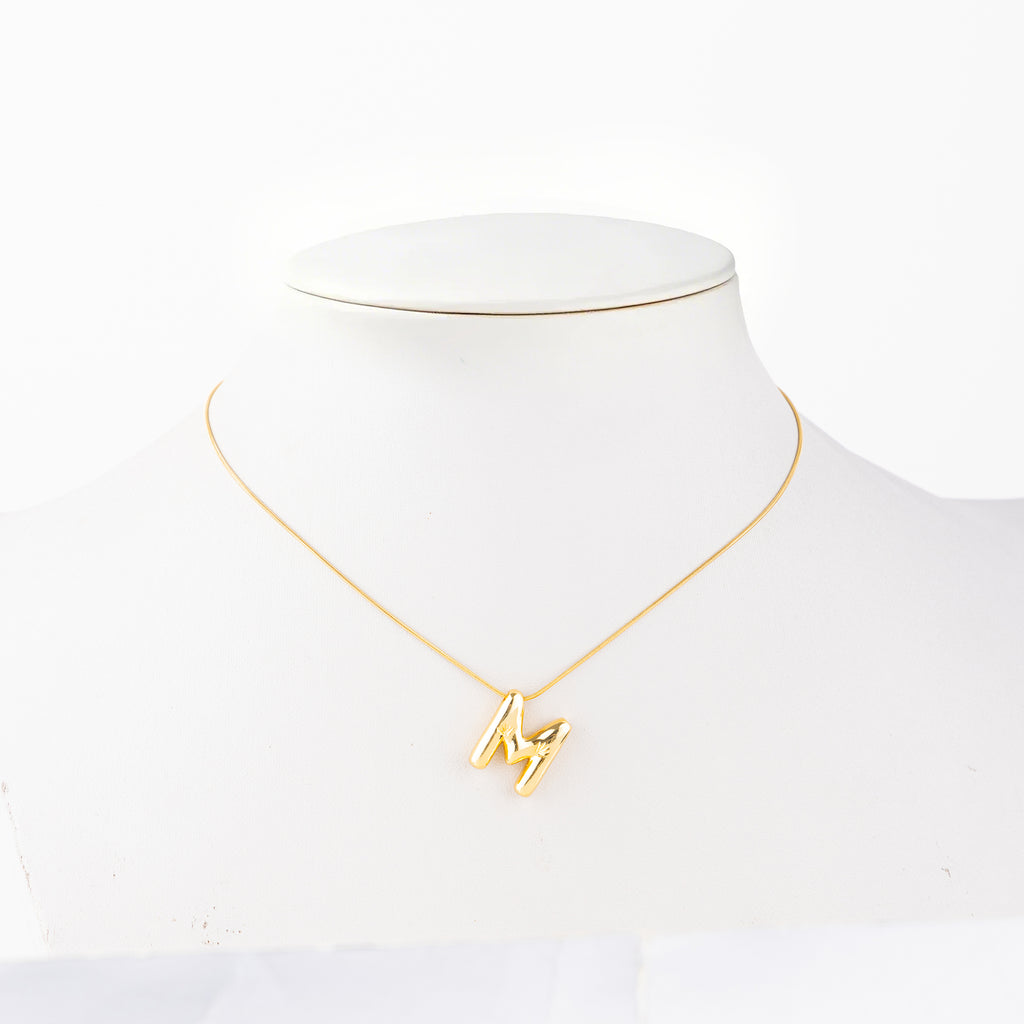 COLLARS DE LETTERS