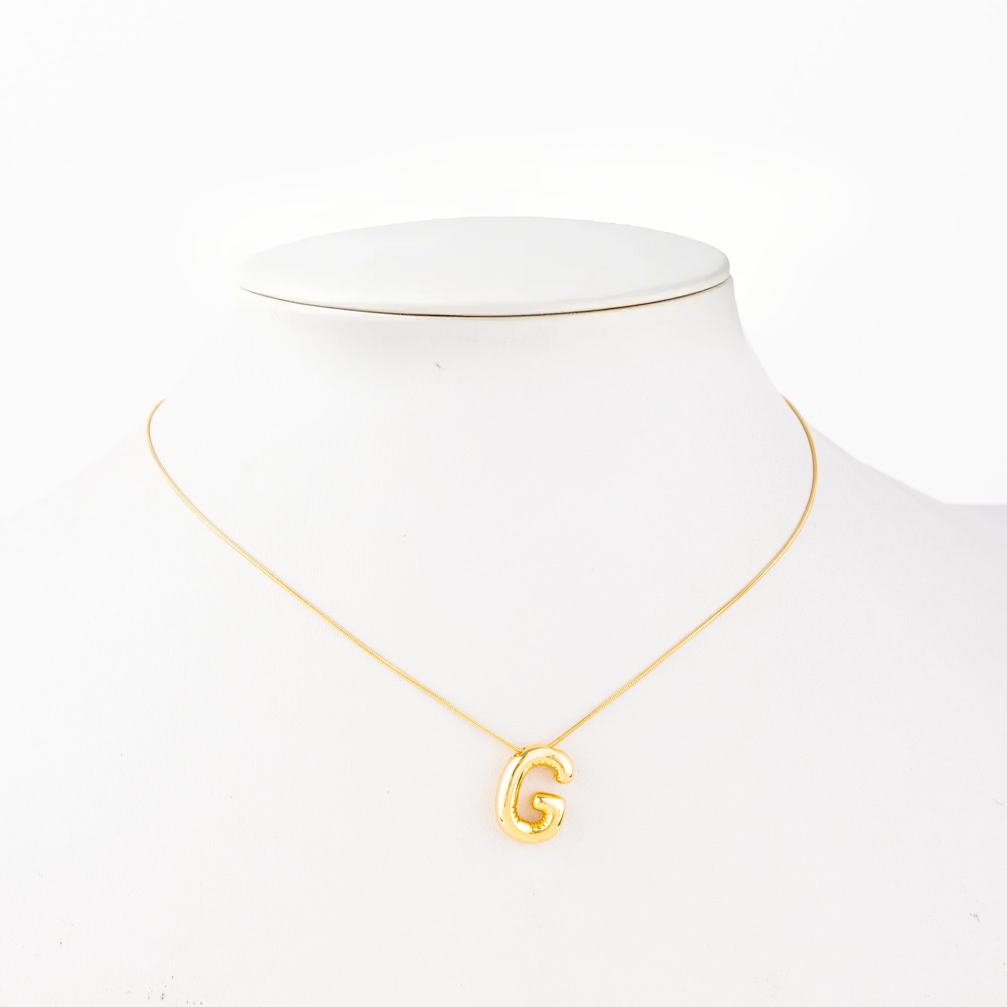 COLLARS DE LETTERS
